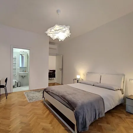 Avesella House Daire