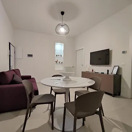 Avesella House Apartman Bologna